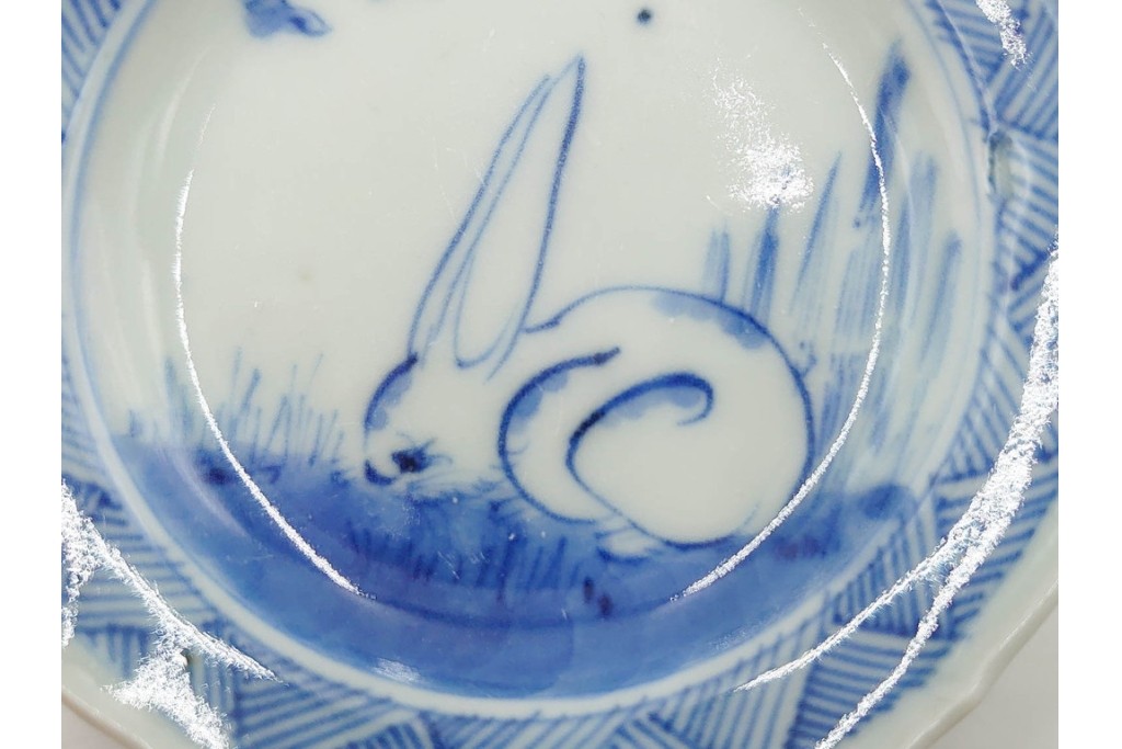 江戸期　古伊万里　染付　直径約8cm(2.7寸)　兎の絵付けが愛らしい豆皿5枚セット　(R-087882)