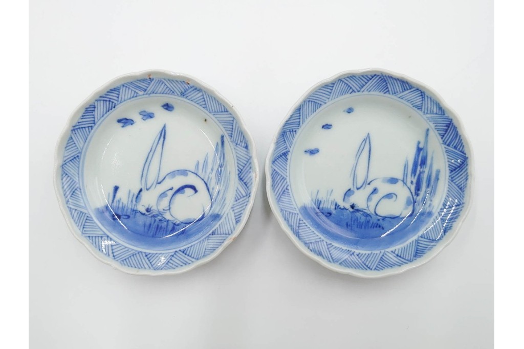 江戸期　古伊万里　染付　直径約8cm(2.7寸)　兎の絵付けが愛らしい豆皿5枚セット　(R-087882)