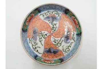 江戸期　古伊万里　直径約13cm(4.2寸)　染錦で描かれた花唐草文が華やかな小皿4枚セット　(R-087885)