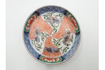 江戸期　古伊万里　直径約13cm(4.2寸)　染錦で描かれた花唐草文が華やかな小皿5枚セット　(R-087886)