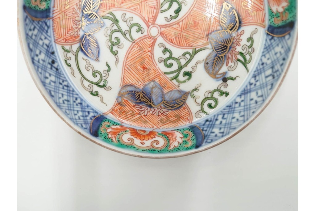 江戸期　古伊万里　直径約13cm(4.2寸)　染錦で描かれた花唐草文が華やかな小皿5枚セット　(R-087886)
