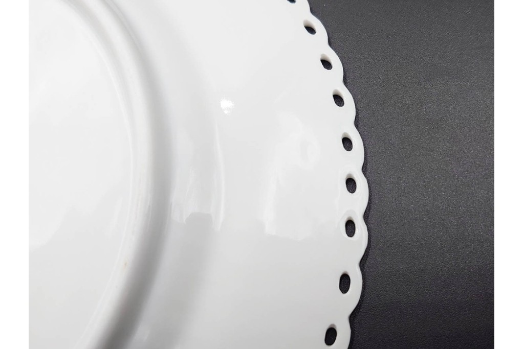 デンマーク製　ROYAL COPENHAGEN(ロイヤルコペンハーゲン)　ブルーフルーテッド フルレース　直径約17cm　プレート3枚セット　定価(3枚合計)13万8600円　(R-087894)