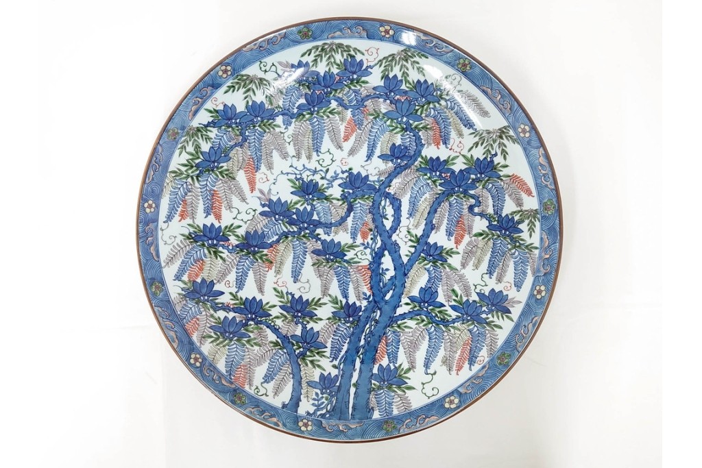 源右衛門　有田焼　染錦藤絵　直径約46cm(1尺5寸)　繊細な絵付けが優美な大皿　共箱付き　(R-087895)