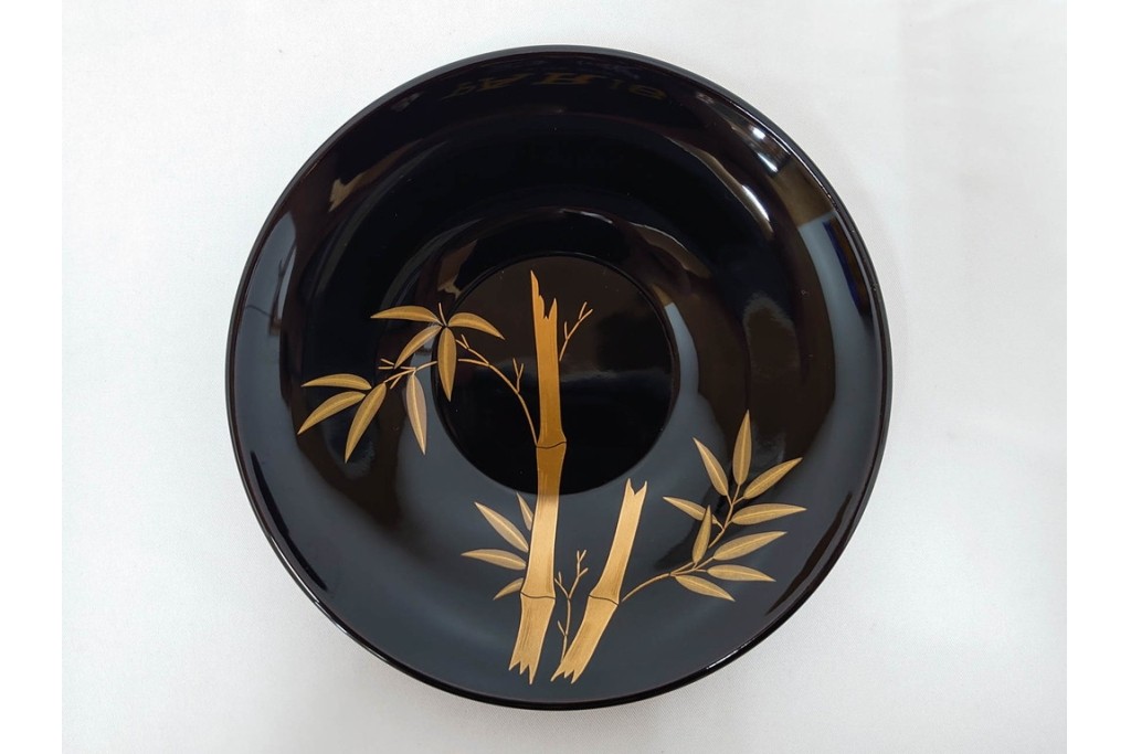 輪島塗　木製　蒔絵と沈金による花文が上品な茶托10点・銘々皿5点セット　共箱付き　(R-087896)