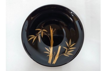 輪島塗　木製　蒔絵と沈金による花文が上品な茶托10点・銘々皿5点セット　共箱付き　(R-087896)