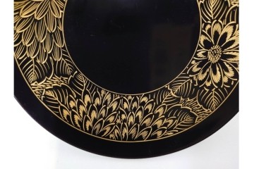 輪島塗　木製　蒔絵と沈金による花文が上品な茶托10点・銘々皿5点セット　共箱付き　(R-087896)
