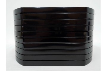 輪島塗　木製　艶やかな黒塗が上品な半月膳10点セット　共箱付き　(R-087898)