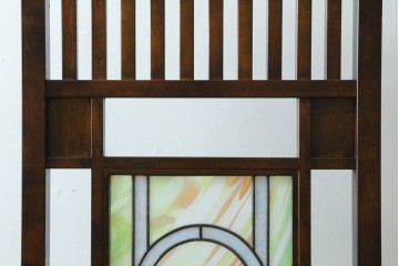 中古　美品　ステンドグラス作家　川島政則作　カラーの意匠が美しいステンドグラス入り衝立　定価約40万円　(R-087900)