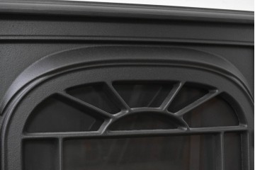 中古　美品　ダッチウエストジャパン取り扱い　CFM(Canadian Fireplace Manufacturing)社製　クラシカルなデザインの電気ストーブ　定価約12万円　(R-087902)