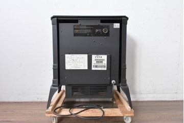中古　美品　ダッチウエストジャパン取り扱い　CFM(Canadian Fireplace Manufacturing)社製　クラシカルなデザインの電気ストーブ　定価約12万円　(R-087902)
