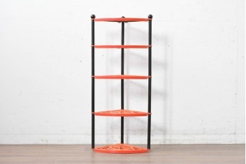 中古　Le Creuset(ル・クルーゼ)　鮮やかなオレンジカラーのポットスタンド　(R-087903)