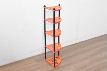 中古　Le Creuset(ル・クルーゼ)　鮮やかなオレンジカラーのポットスタンド　(R-087903)