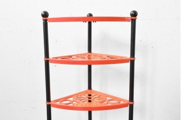中古　Le Creuset(ル・クルーゼ)　鮮やかなオレンジカラーのポットスタンド　(R-087903)