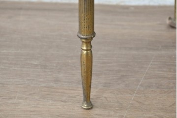 イタリアヴィンテージ　優雅な大理石トップのサイドテーブル　(R-087904)