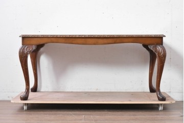 イギリスヴィンテージ　彫り模様が上品なガラストップローテーブル　(R-087908)