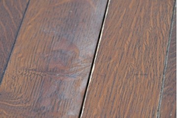 イギリスアンティーク　オーク材　彫刻入りのドローリーフテーブル　(R-087910)