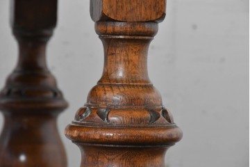 イギリスアンティーク　オーク材　彫刻入りのドローリーフテーブル　(R-087910)