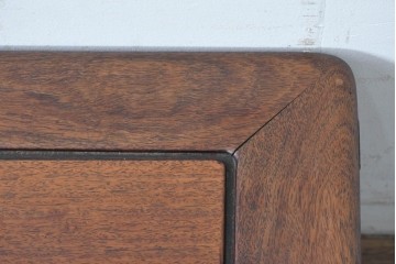 和製ヴィンテージ　上手物　指物工芸家具　花梨(カリン)材　希少な正方形の重厚な座卓　(R-087913)