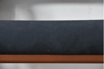 中古　美品　arflex(アルフレックス)　NU(ニュー)　すっきりとしたデザインのアームチェア2脚セット　(R-087917)