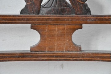 【簡易リペア限定品】　イギリスアンティーク　ローズウッド材　座面高295mm　象嵌入りのナーシングチェア　(R-087926)