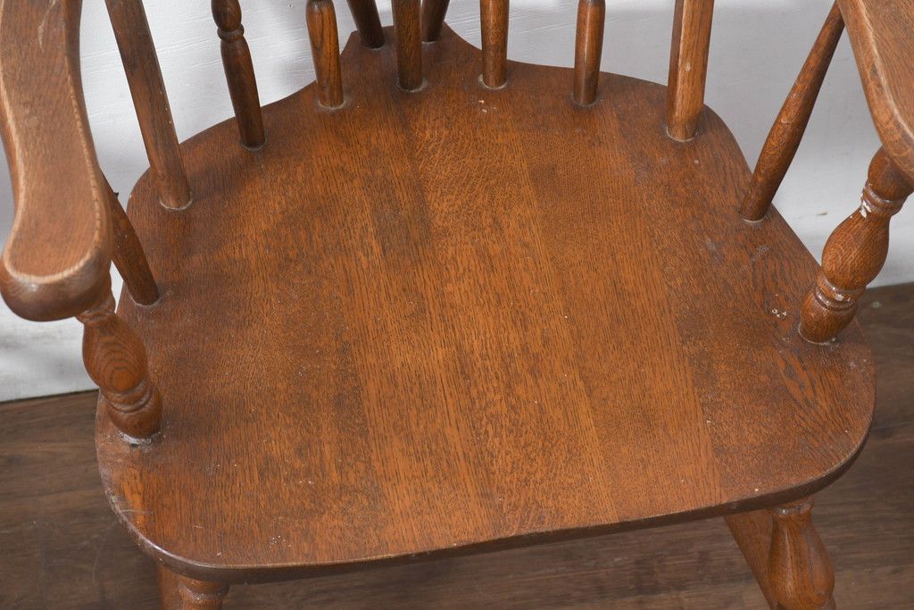 和製ヴィンテージ　美品　柏木工(KASHIWA)　楢(ナラ)材　挽き物加工が施された背もたれと脚が魅力的なアームチェア3脚セット　(R-087927)