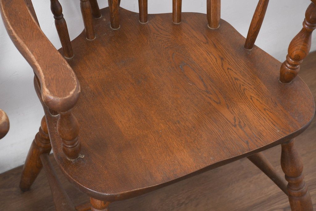 和製ヴィンテージ　美品　柏木工(KASHIWA)　楢(ナラ)材　挽き物加工が施された背もたれと脚が魅力的なアームチェア3脚セット　(R-087927)