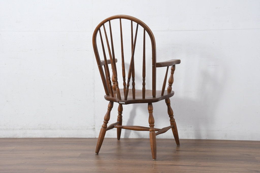 和製ヴィンテージ　美品　柏木工(KASHIWA)　楢(ナラ)材　挽き物加工が施された背もたれと脚が魅力的なアームチェア3脚セット　(R-087927)