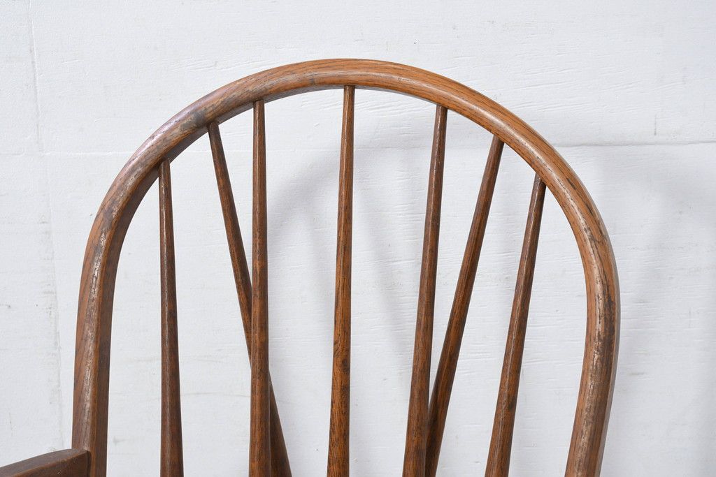 和製ヴィンテージ　美品　柏木工(KASHIWA)　楢(ナラ)材　挽き物加工が施された背もたれと脚が魅力的なアームチェア3脚セット　(R-087927)