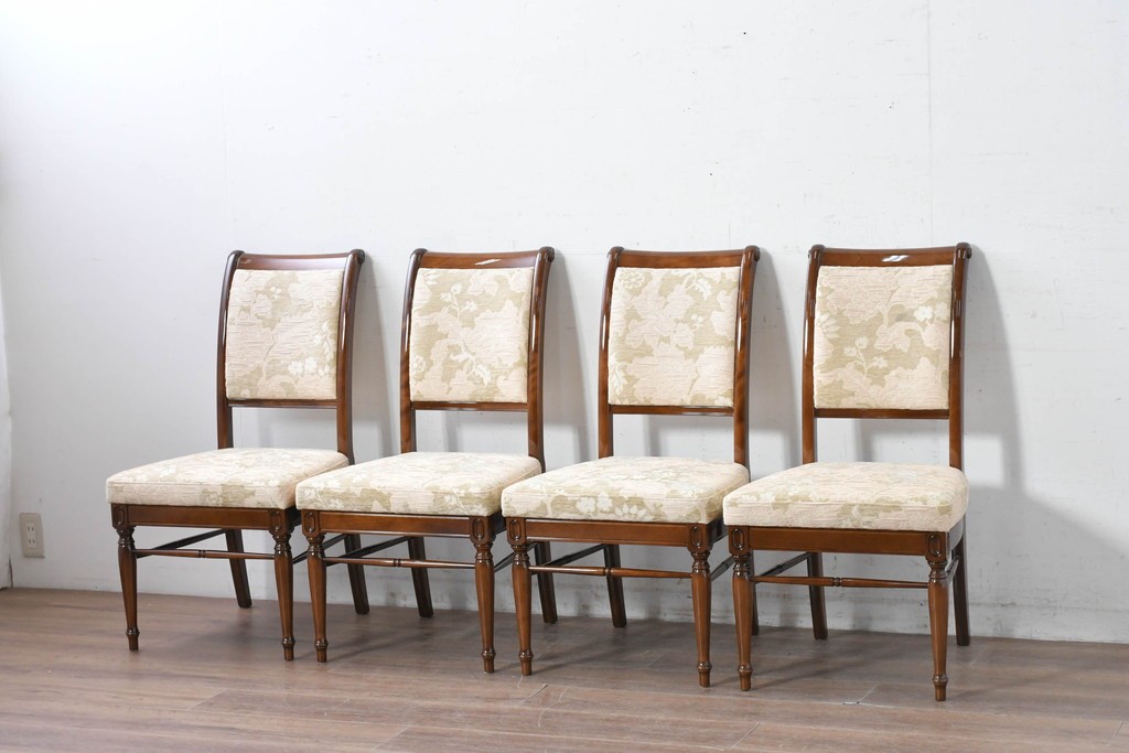 新古　展示品　超美品　モリシゲ(MORISHIGE/森繁)　上品な花柄張地のダイニングチェア4脚セット　定価(4脚合計)約44万円　(R-087936)