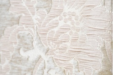 新古　展示品　超美品　モリシゲ(MORISHIGE/森繁)　上品な花柄張地のダイニングチェア4脚セット　定価(4脚合計)約44万円　(R-087936)