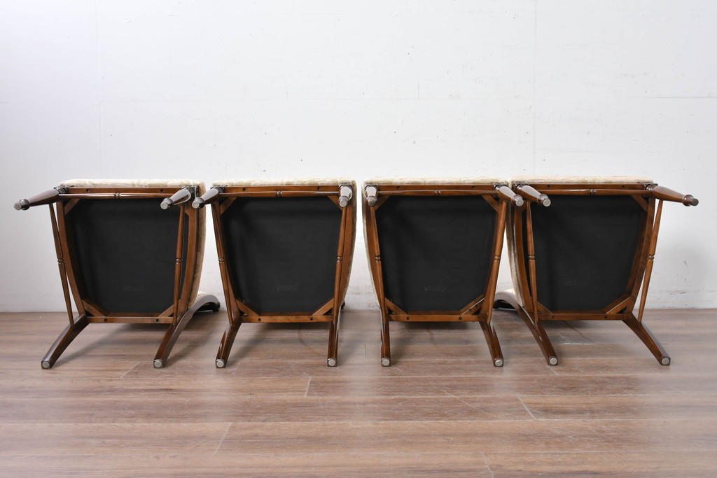 新古　展示品　超美品　モリシゲ(MORISHIGE/森繁)　上品な花柄張地のダイニングチェア4脚セット　定価(4脚合計)約44万円　(R-087936)