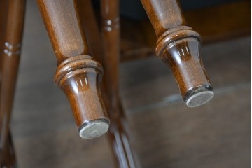 新古　展示品　超美品　モリシゲ(MORISHIGE/森繁)　上品な花柄張地のダイニングチェア4脚セット　定価(4脚合計)約44万円　(R-087936)