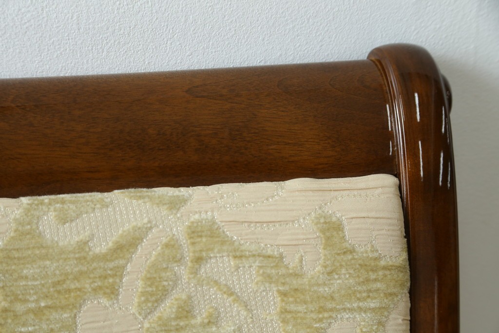 新古　展示品　超美品　モリシゲ(MORISHIGE/森繁)　上品な花柄張地のダイニングチェア4脚セット　定価(4脚合計)約44万円　(R-087936)