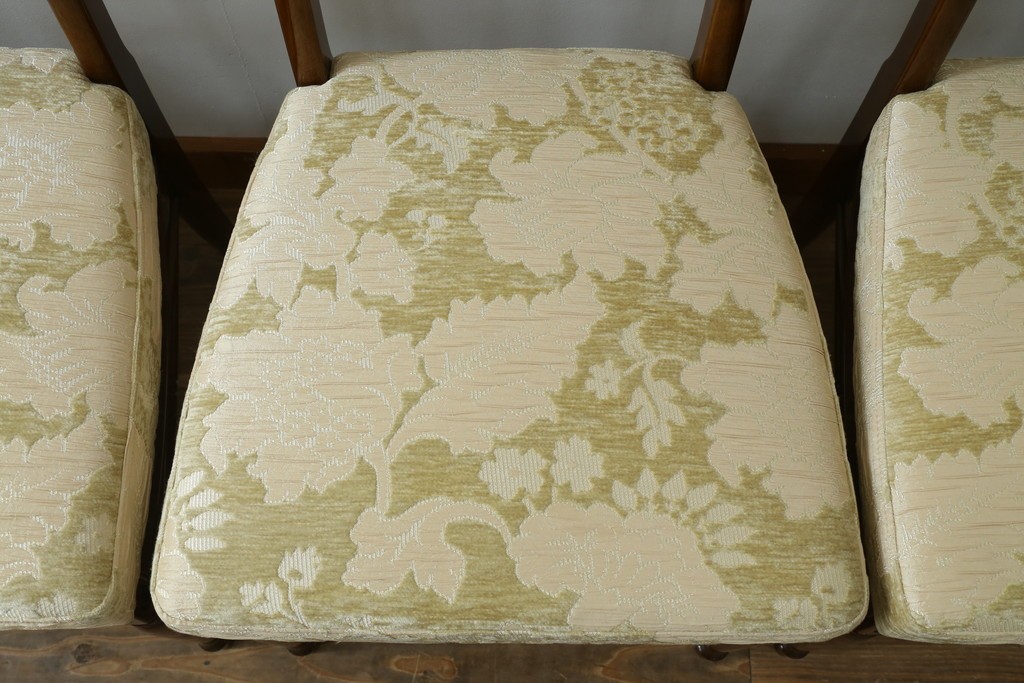 新古　展示品　超美品　モリシゲ(MORISHIGE/森繁)　上品な花柄張地のダイニングチェア4脚セット　定価(4脚合計)約44万円　(R-087936)