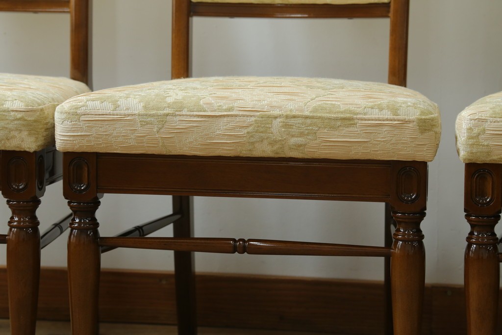 新古　展示品　超美品　モリシゲ(MORISHIGE/森繁)　上品な花柄張地のダイニングチェア4脚セット　定価(4脚合計)約44万円　(R-087936)