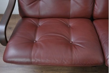 中古　冨士ファニチア　Agio(アージオ)　本革　ワイド2Pソファとスツールのセット　定価約58万6千円　(R-087944)