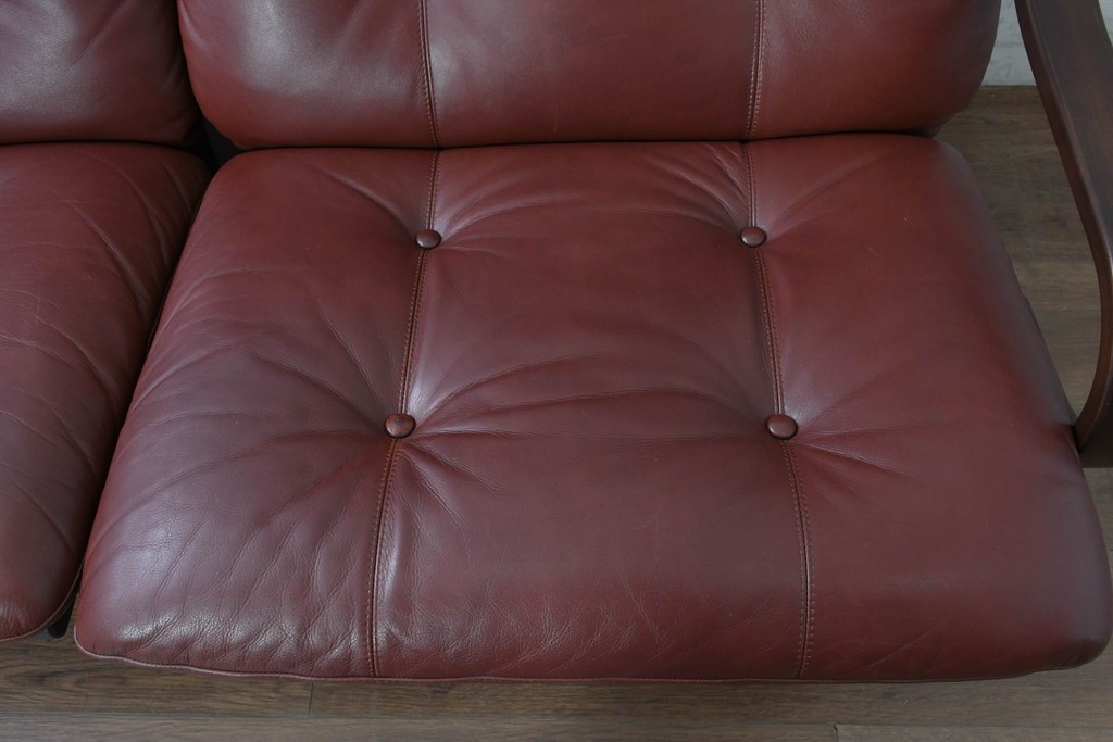 中古　冨士ファニチア　Agio(アージオ)　本革　ワイド2Pソファとスツールのセット　定価約58万6千円　(R-087944)