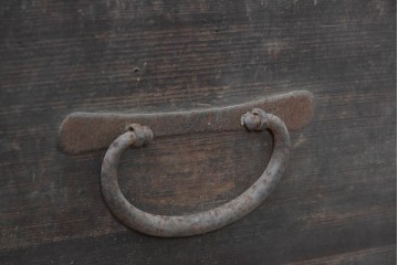 和製アンティーク　大正期から昭和初期　ガラス引き戸の重ね戸棚　(R-087950)