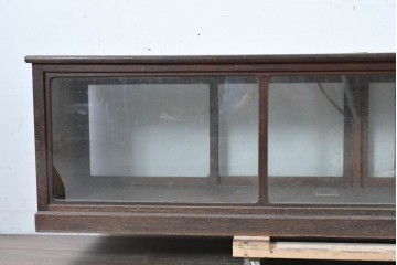 和製アンティーク　上手物!!　ナラ材　丁寧に組まれた木枠のロータイプガラスケース　(R-087954)