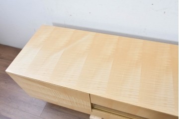 中古　美品　IDC大塚家具　デコレ　シカモア材　鏡面仕上げのテレビボード　定価約55万円　(R-087955)