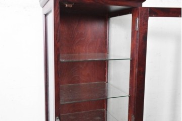 中古　美品　国産手作り家具　民芸調の縦型キャビネット　(R-087957)