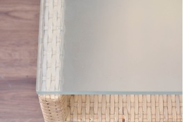 中古　希少な廃番品　arflex(アルフレックス)　A TABLE(エー テーブル)　holidays(ホリデイズ)　レザーを編み込んだローテーブル　(R-087959)
