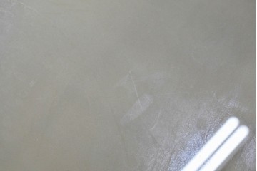 中古　希少な廃番品　arflex(アルフレックス)　A TABLE(エー テーブル)　holidays(ホリデイズ)　レザーを編み込んだローテーブル　(R-087959)