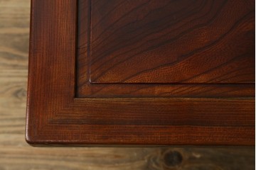 和製アンティーク　上手物!!　総欅(ケヤキ)材　挽き物脚が目を惹く漆塗りのちゃぶ台　(R-087960)