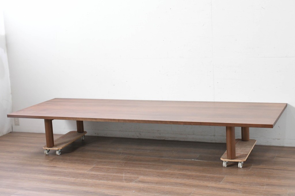 中古　美品　maruni(マルニ木工)　MALTA(マルタ)　ウォールナット材　シンプルなローテーブル　(R-087962)