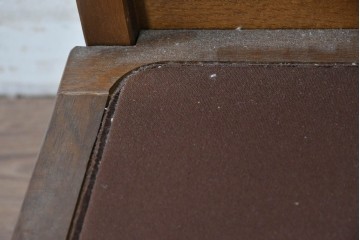 中古　飛騨産業　キツツキマーク　穂高シリーズ　楢(ナラ)材　クラシカルな花柄ファブリックの一人掛けソファ　(R-087975)