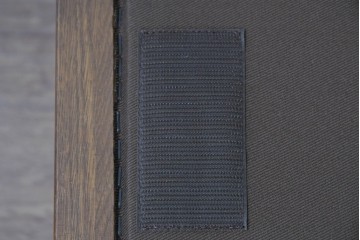 中古　飛騨産業　キツツキ　穂高シリーズ　クラシカルな佇まいのオットマン　(R-087976)