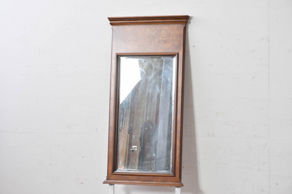 中古　イタリア製　クラシカルなデザインが優美な象嵌入りウォールミラー　(R-087977)