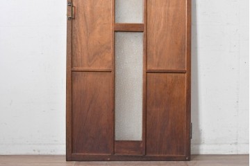 ビンテージ建具　昭和後期　縦長ガラスが映えるレトロモダンな木製ドア1枚　(R-087979)