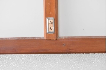 アンティーク建具　昭和中期　ノスタルジックな木製フレームのガラス扉1枚　(R-087980)